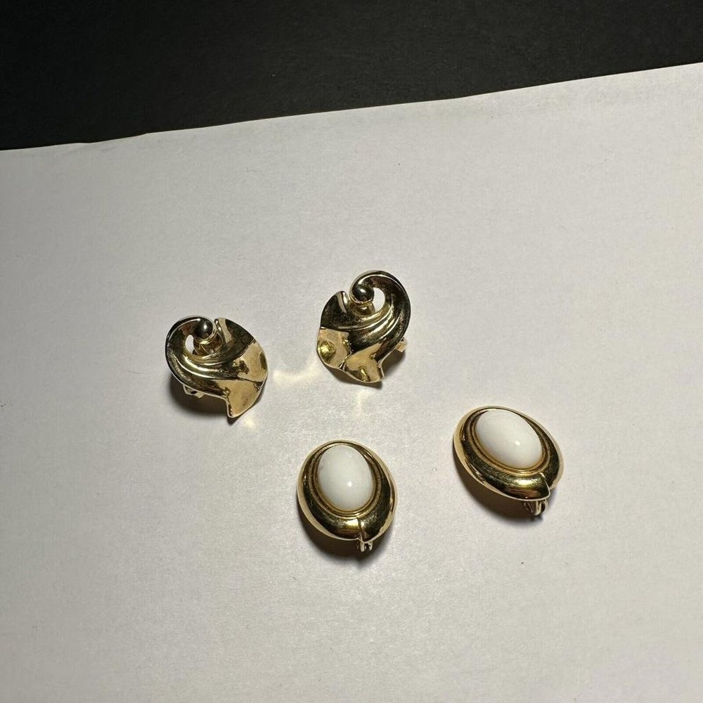 Lot of 2 Signed Gold Tone Clip On Earrings - Trifari / Monet